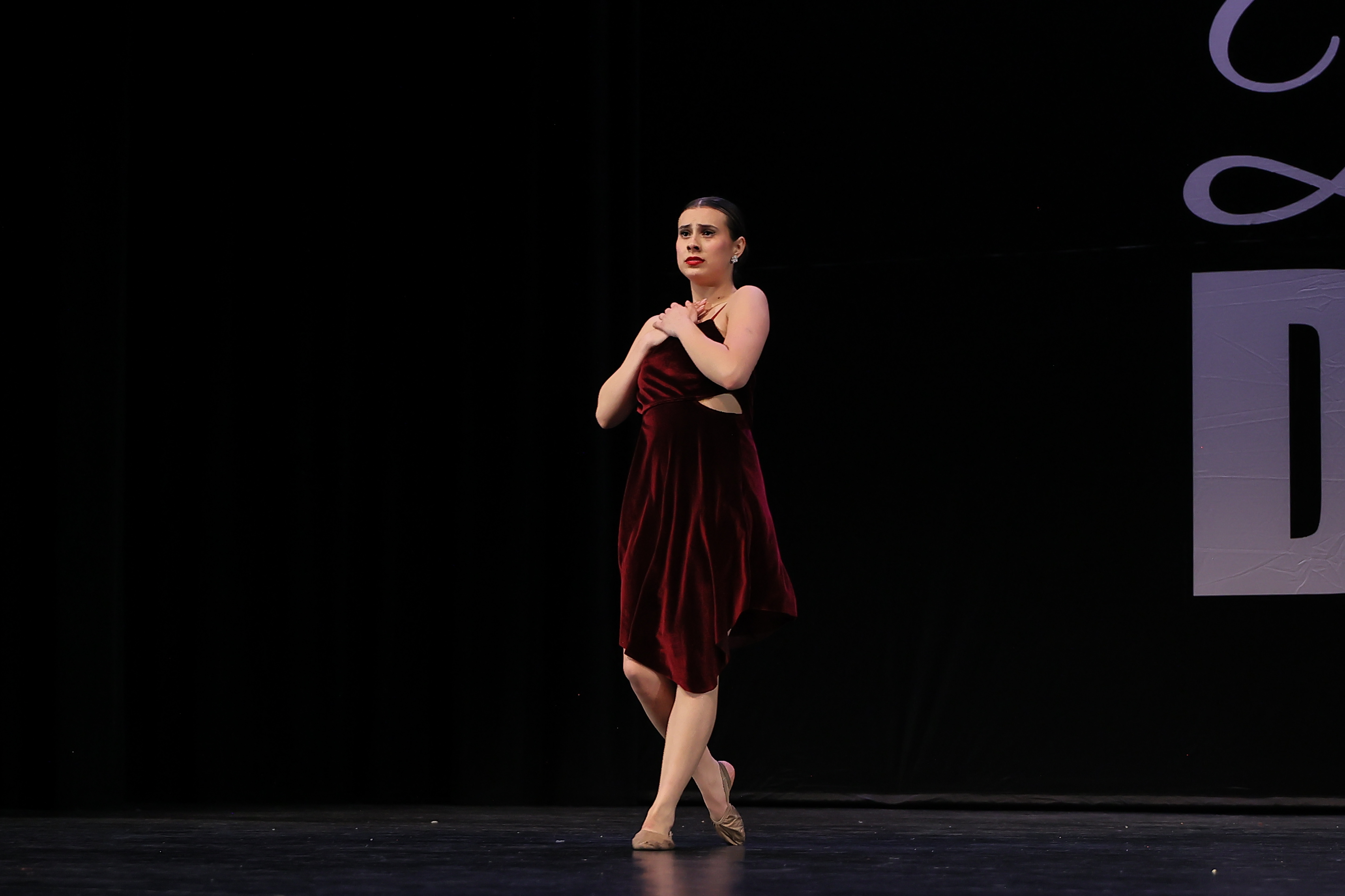 Valentina Yepes performance photo 6